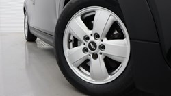 2018 (68) MINI HATCHBACK 1.5 Cooper Classic II 3dr 4846784