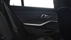 2025 (25) BMW 3 SERIES 320i M Sport 5dr Step Auto 4800590