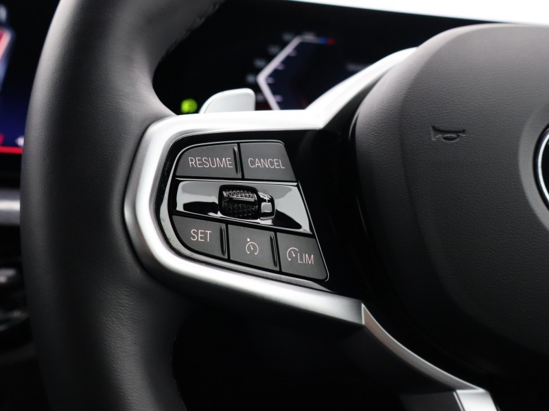 2025 (25) BMW 3 SERIES 320i M Sport 4dr Step Auto 4802356