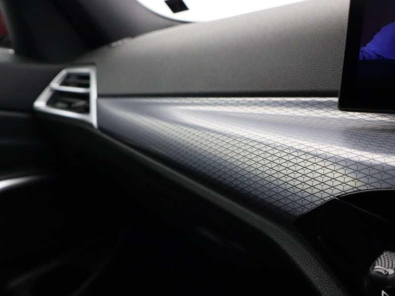 2025 (25) BMW 3 SERIES 320i M Sport 4dr Step Auto 4802350