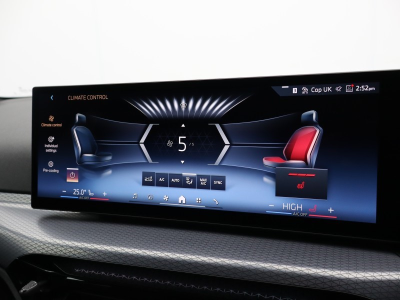 2025 (25) BMW 3 SERIES 320i M Sport 4dr Step Auto 4802344