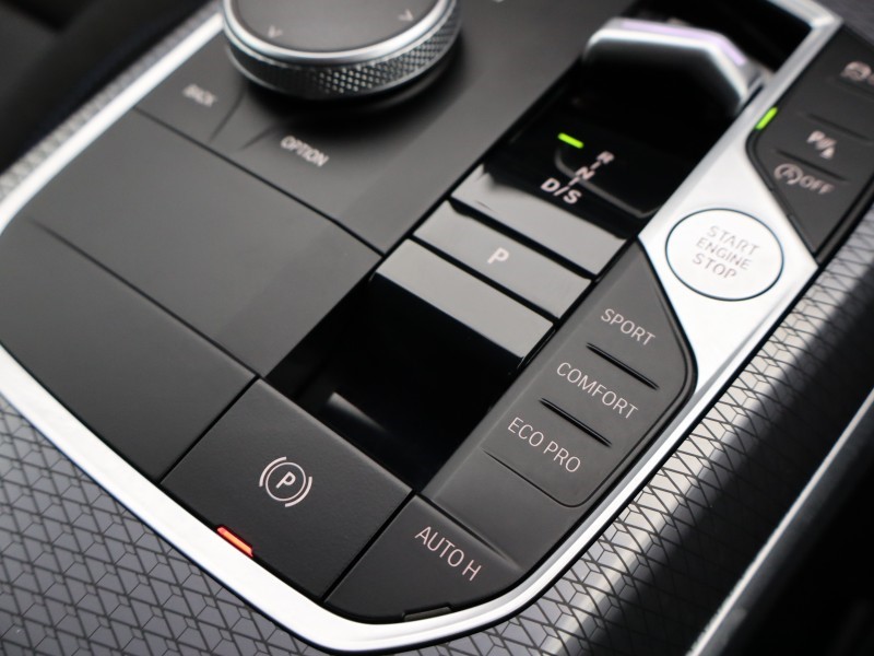 2025 (25) BMW 3 SERIES 320i M Sport 4dr Step Auto 4802346