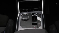 2025 (25) BMW 3 SERIES 320i M Sport 5dr Step Auto 4799820