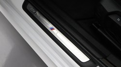 2025 (25) BMW 3 SERIES 320i M Sport 5dr Step Auto 4799813