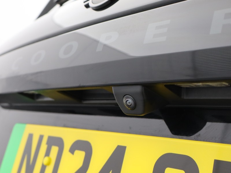 2024 (24) MINI COOPER 160kW SE Sport 54kWh 3dr Auto 4849394