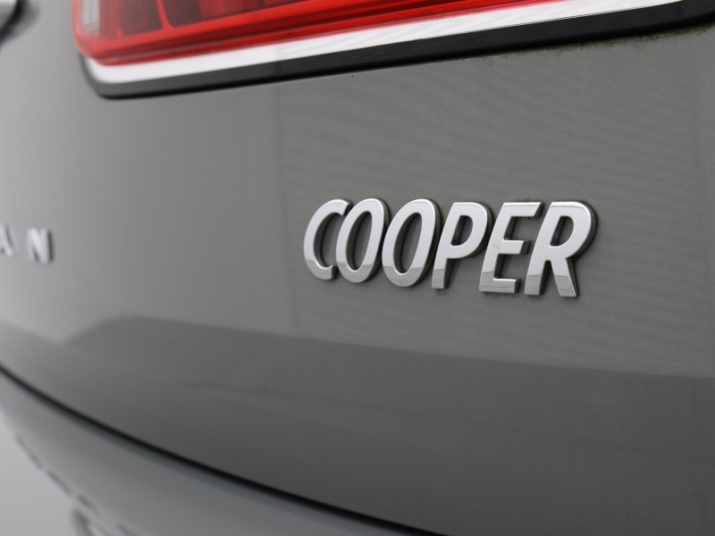 2019 (69) MINI CLUBMAN 1.5 Cooper Exclusive 6dr Auto 4861838