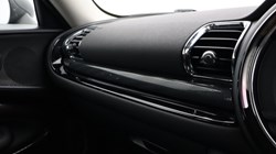 2019 (69) MINI CLUBMAN 1.5 Cooper Exclusive 6dr Auto 4861868