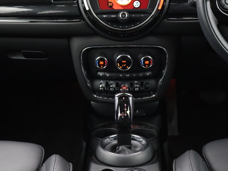 2019 (69) MINI CLUBMAN 1.5 Cooper Exclusive 6dr Auto 4861856