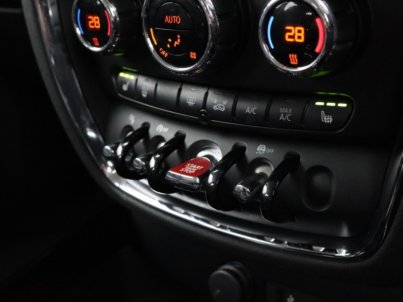 2019 (69) MINI CLUBMAN 1.5 Cooper Exclusive 6dr Auto 4861878