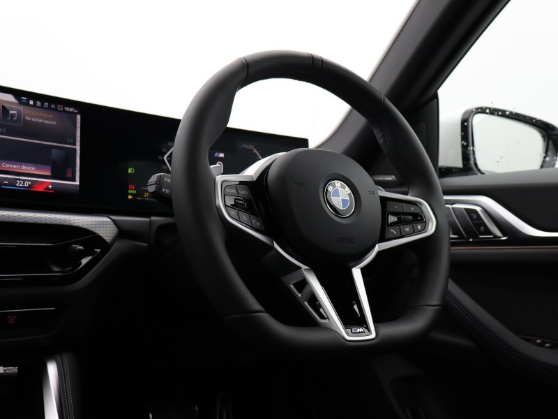 2025 (75) BMW 4 SERIES 420i M Sport 5dr Step Auto 5178893