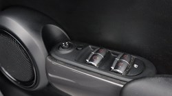 2019 (69) MINI HATCHBACK 1.5 Cooper Classic II 5dr 4854603