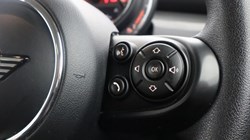 2019 (69) MINI HATCHBACK 1.5 Cooper Classic II 5dr 4854619