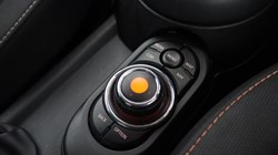 2019 (69) MINI HATCHBACK 1.5 Cooper Classic II 5dr 4854625