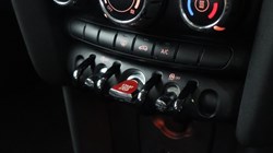 2019 (69) MINI HATCHBACK 1.5 Cooper Classic II 5dr 4854623