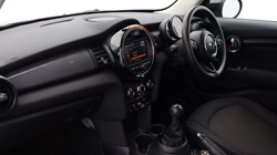 2019 (69) MINI HATCHBACK 1.5 Cooper Classic II 5dr 4854594