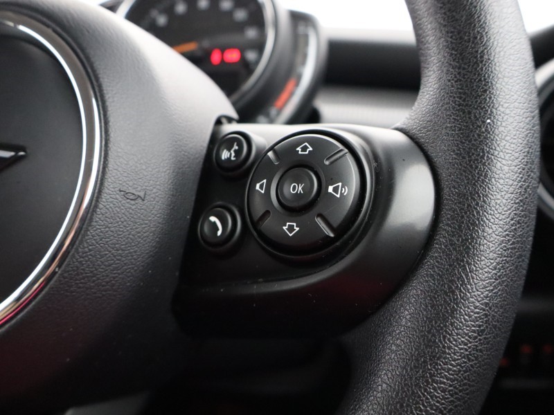 2020 (70) MINI HATCHBACK 1.5 Cooper Classic II 3dr Auto 4855869