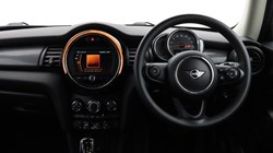 2020 (70) MINI HATCHBACK 1.5 Cooper Classic II 3dr Auto 4855847