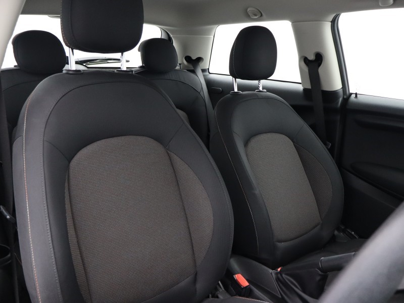 2020 (70) MINI HATCHBACK 1.5 Cooper Classic II 3dr Auto 4855838