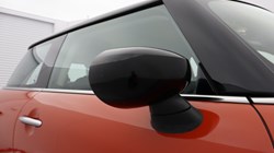 2020 (70) MINI HATCHBACK 1.5 Cooper Classic II 3dr Auto 4855833