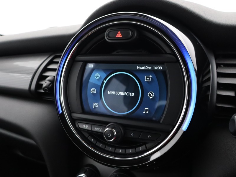 2020 (70) MINI HATCHBACK 1.5 Cooper Classic II 3dr Auto 4855857