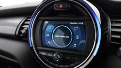 2020 (70) MINI HATCHBACK 1.5 Cooper Classic II 3dr Auto 4855857