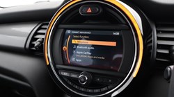 2020 (70) MINI HATCHBACK 1.5 Cooper Classic II 3dr Auto 4855858