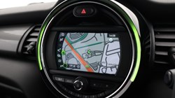 2020 (70) MINI HATCHBACK 1.5 Cooper Classic II 3dr Auto 4855855