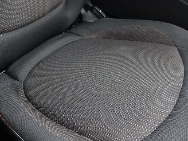 2020 (70) MINI HATCHBACK 1.5 Cooper Classic II 3dr Auto 4855861