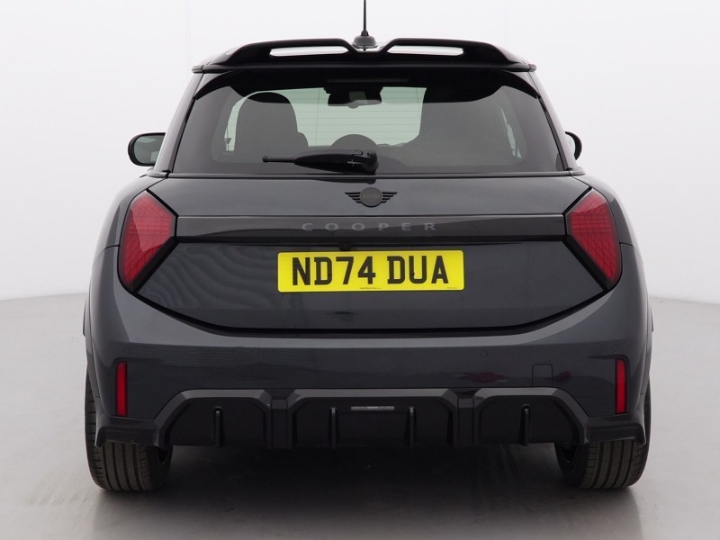 2024 (74) MINI COOPER 1.5 C Sport 3dr Auto 4842139