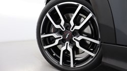 2024 (74) MINI COOPER 1.5 C Sport 3dr Auto 4842165
