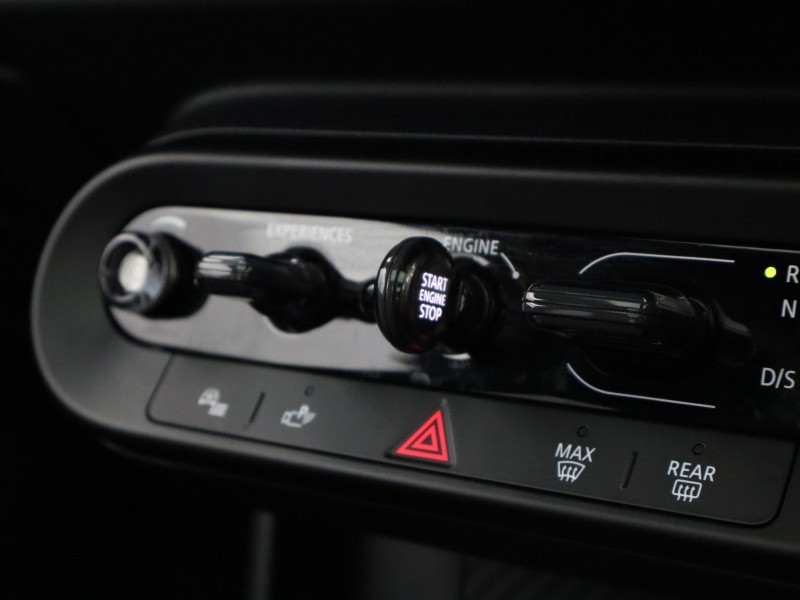 2024 (74) MINI COOPER 1.5 C Sport 3dr Auto 4842201