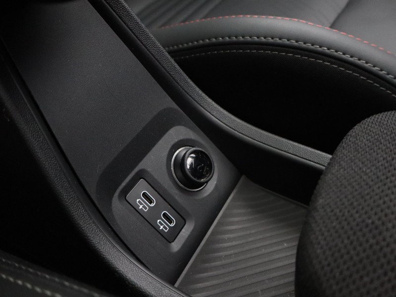 2024 (74) MINI COOPER 1.5 C Sport 3dr Auto 4842190