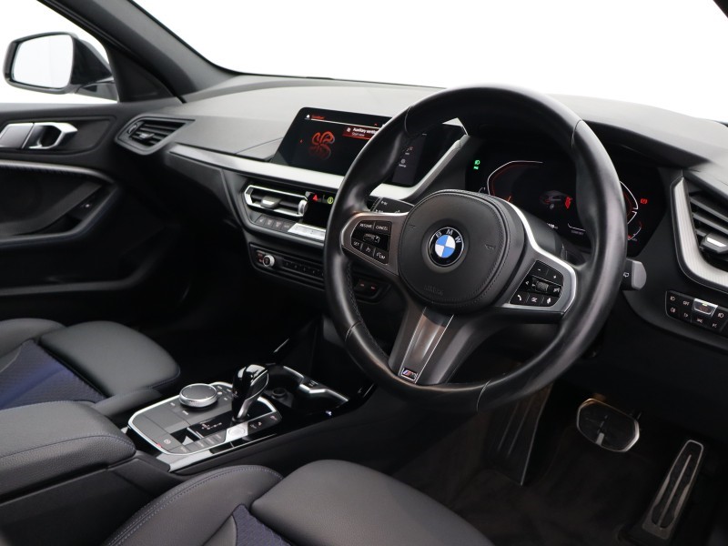 2022 (72) BMW 1 SERIES 118i [136] M Sport 5dr Step Auto [LCP] 4887124