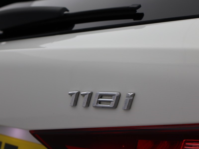 2022 (72) BMW 1 SERIES 118i [136] M Sport 5dr Step Auto [LCP] 4887111