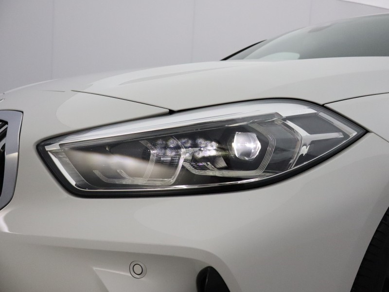 2022 (72) BMW 1 SERIES 118i [136] M Sport 5dr Step Auto [LCP] 4887117