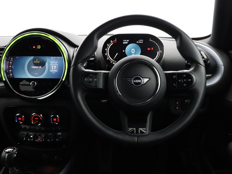 2022 (22) MINI CLUBMAN 1.5 Cooper Exclusive 6dr 4884006