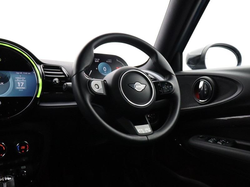 2022 (22) MINI CLUBMAN 1.5 Cooper Exclusive 6dr 4884007