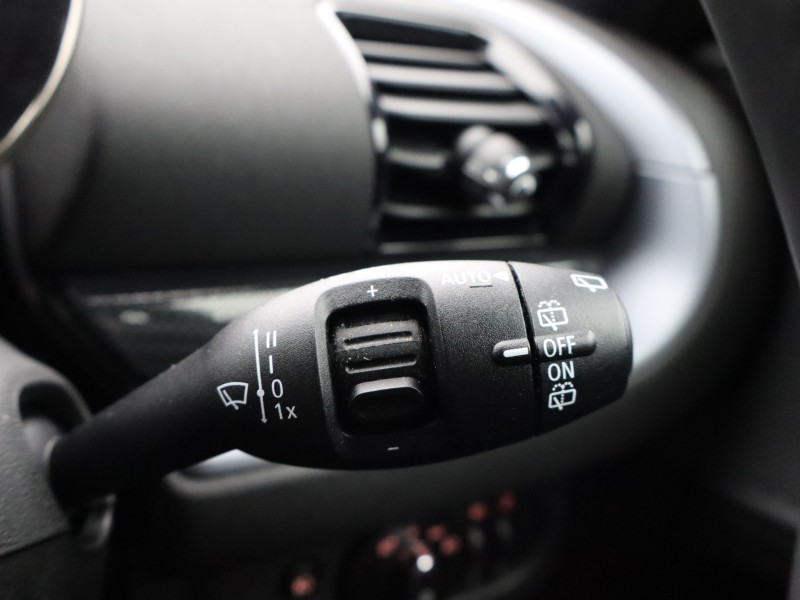 2022 (22) MINI CLUBMAN 1.5 Cooper Exclusive 6dr 4884023