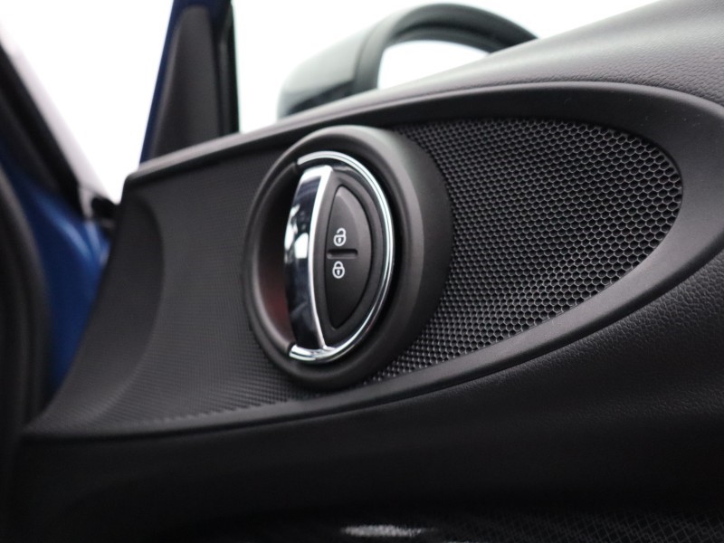 2022 (22) MINI CLUBMAN 1.5 Cooper Exclusive 6dr 4883996