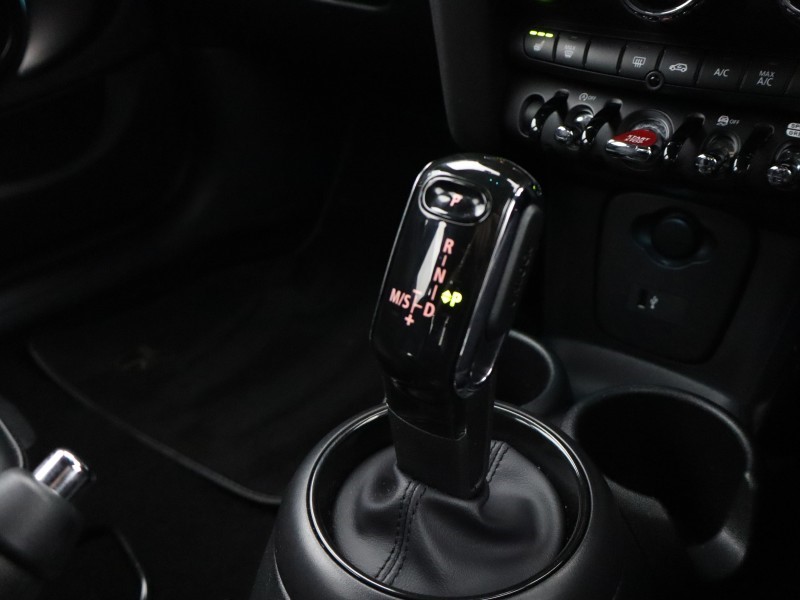 2022 (72) MINI HATCHBACK 1.5 Cooper Exclusive 5dr Auto 4850412