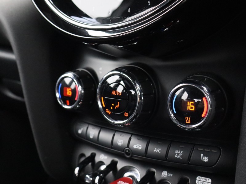 2022 (72) MINI HATCHBACK 1.5 Cooper Exclusive 5dr Auto 4850404