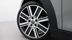 2022 (72) MINI HATCHBACK 1.5 Cooper Exclusive 5dr Auto 4850432