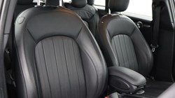 2022 (72) MINI HATCHBACK 1.5 Cooper Exclusive 5dr Auto 4850392