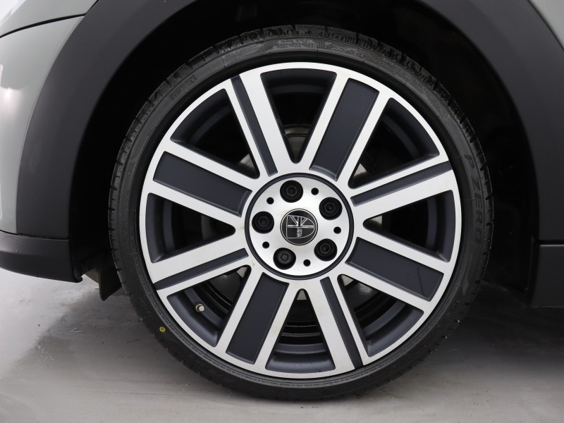 2022 (72) MINI HATCHBACK 1.5 Cooper Exclusive 5dr Auto 4850386