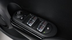 2022 (72) MINI HATCHBACK 1.5 Cooper Exclusive 5dr Auto 4850395