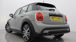 2022 (72) MINI HATCHBACK 1.5 Cooper Exclusive 5dr Auto 4850433