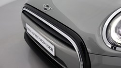 2022 (72) MINI HATCHBACK 1.5 Cooper Exclusive 5dr Auto 4850388
