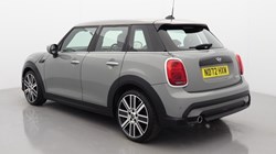 2022 (72) MINI HATCHBACK 1.5 Cooper Exclusive 5dr Auto 4850375
