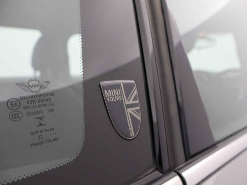 2022 (72) MINI HATCHBACK 1.5 Cooper Exclusive 5dr Auto 4850385