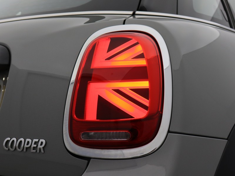 2022 (72) MINI HATCHBACK 1.5 Cooper Exclusive 5dr Auto 4850379